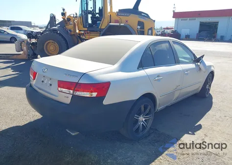 2007 Hyundai Sonata Limited/Se V6 z USA, uszkodzony, nr VIN 5NPEU46F07H218482